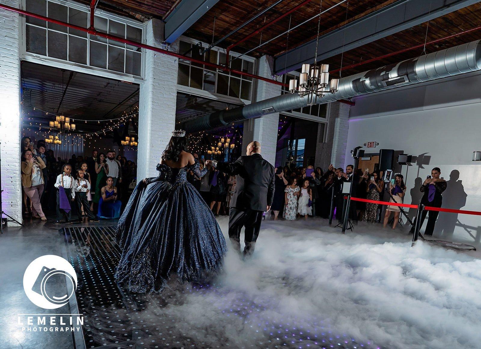 carousel-hero-element image-8